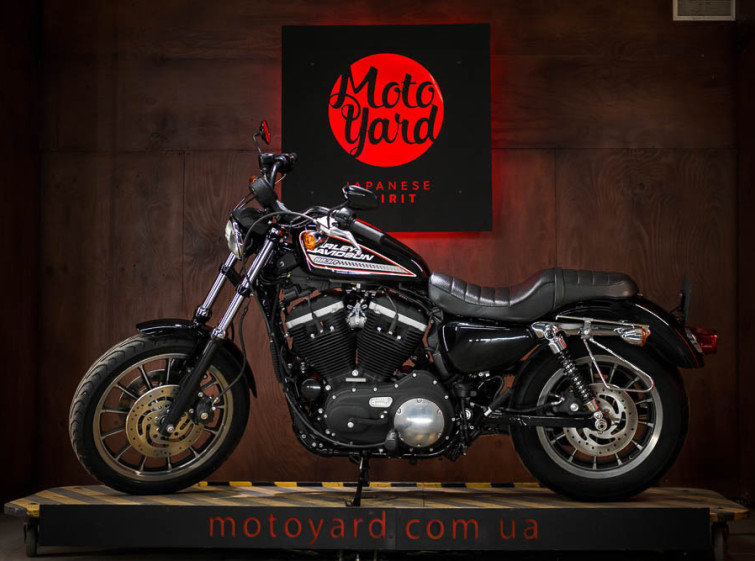 Мотоцикл Harley-Davidson 883R Состояние нового с пробегом 26684 км