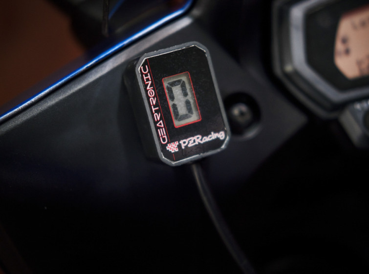 Мотоцикл Yamaha FZ1 Fazer Полносильная версия Состояние нового с пробегом 17887 км