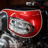 Мотоцикл Kawasaki W650 Состояние нового с пробегом 12042 км