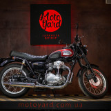 Мотоцикл Kawasaki W650 Состояние нового с пробегом 12042 км