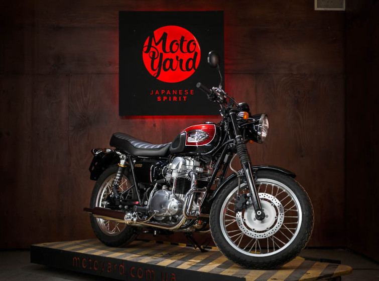 Мотоцикл Kawasaki W650 Состояние нового с пробегом 12042 км