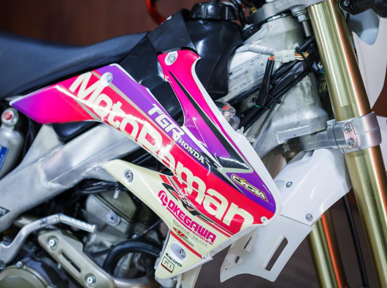 Мотоцикл Honda CRF250R с пробегом 9261 км