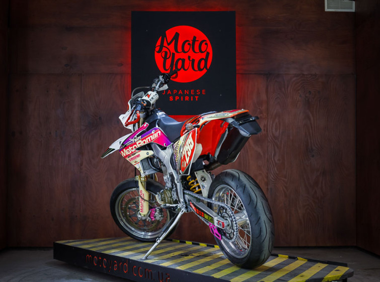 Мотоцикл Honda CRF250R с пробегом 9261 км