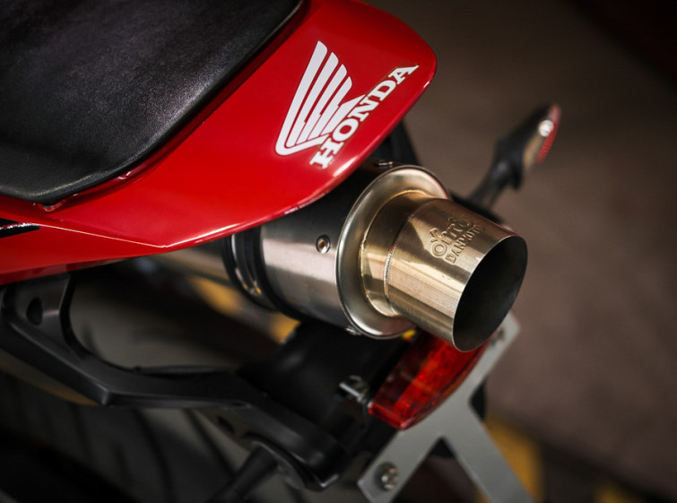 Мотоцикл Honda CBR600RR Состояние нового с пробегом 16293 км