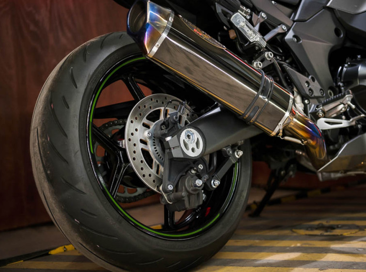 Мотоцикл Kawasaki Ninja 1000SX ABS Traction Quickshifter Состояние нового Максимальная комплектация с пробегом 4941 км