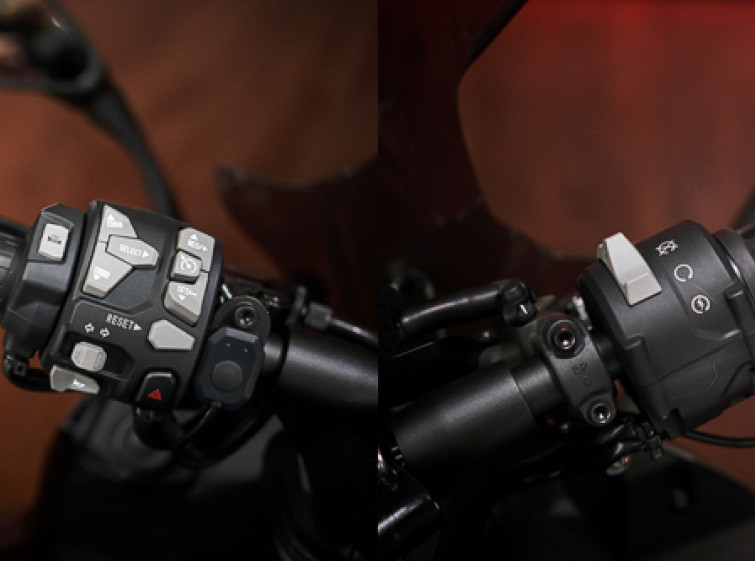 Мотоцикл Kawasaki Ninja 1000SX ABS Traction Quickshifter Состояние нового Максимальная комплектация с пробегом 4941 км