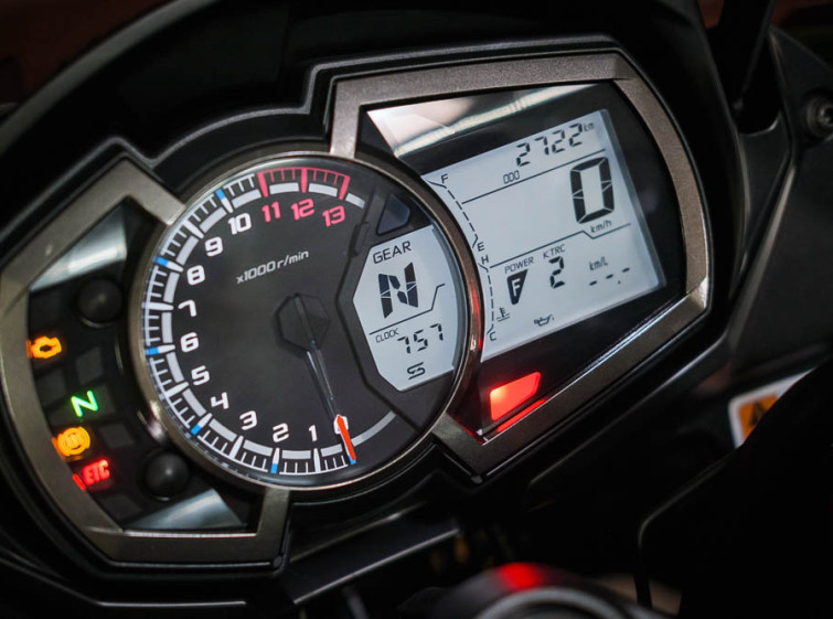 Мотоцикл Kawasaki Ninja 1000SX ABS Traction LED Стан нового з пробігом 2722 км