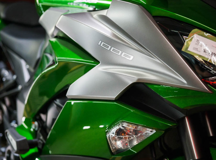 Мотоцикл Kawasaki Ninja 1000SX ABS Traction LED Стан нового з пробігом 2722 км