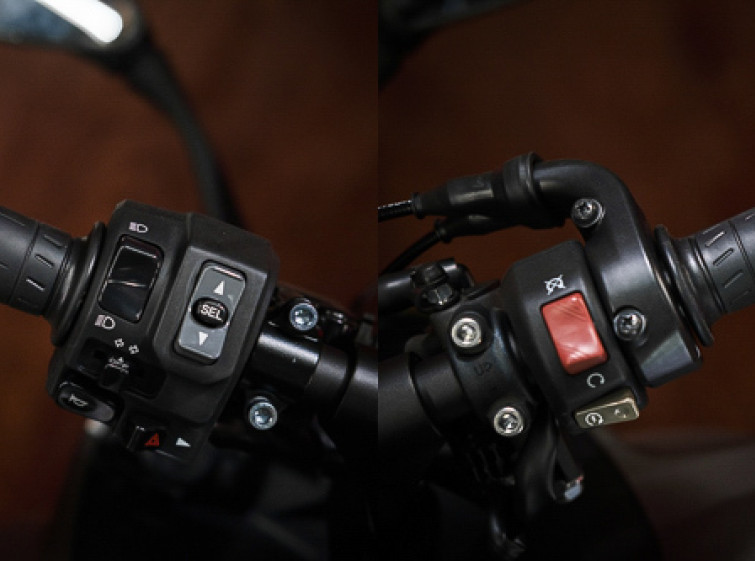 Мотоцикл Kawasaki Ninja 1000SX ABS Traction LED Стан нового з пробігом 2722 км