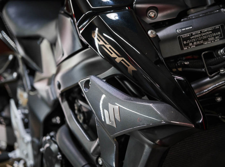 Мотоцикл Suzuki GSR 750 ABS Состояние нового с пробегом 13587 км