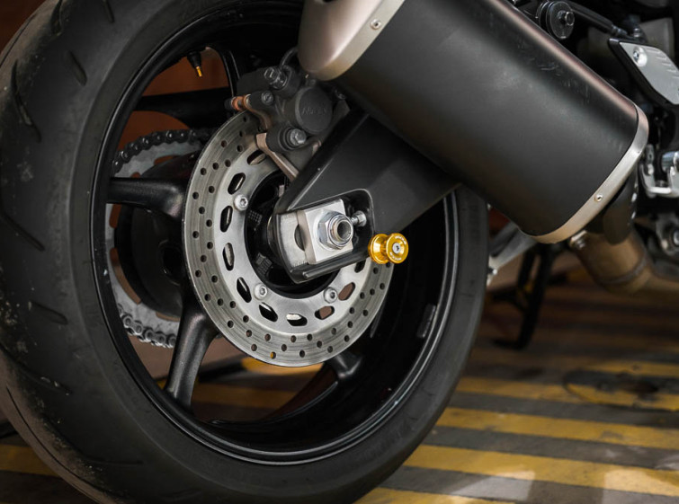 Мотоцикл Yamaha FZ8 FAZER Состояние нового с пробегом 13199 км