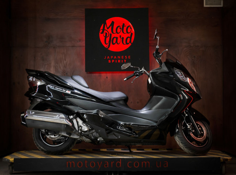 Макси Скутер Suzuki Sky Wave 400 ABS Новый с пробегом 12315 км