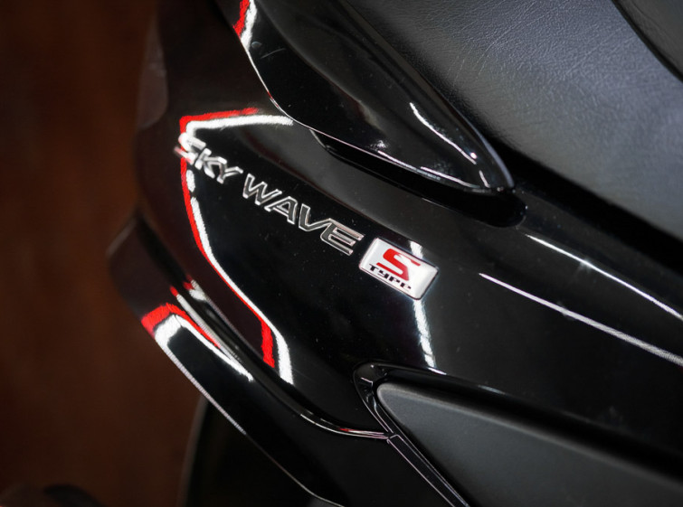 Макси Скутер Suzuki Sky Wave 400 ABS Новый с пробегом 12315 км