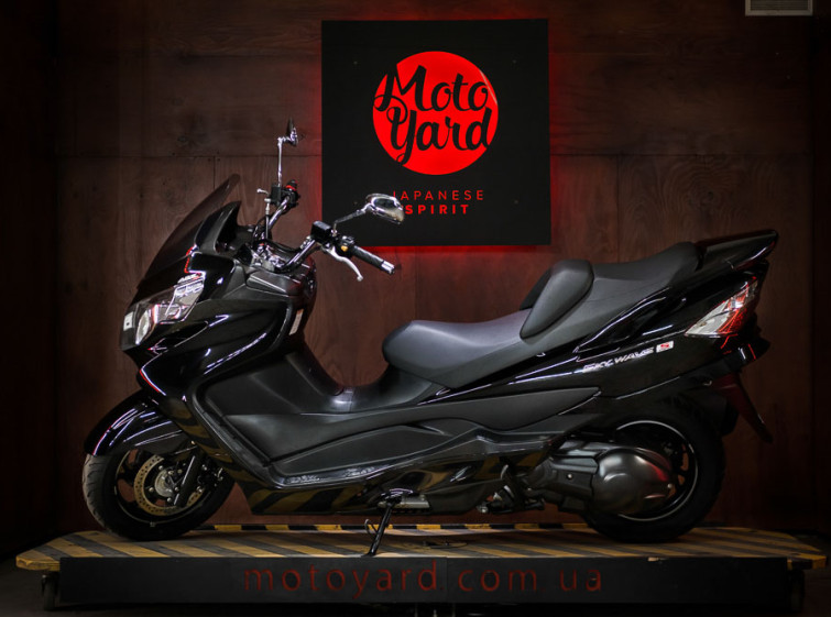 Макси Скутер Suzuki Sky Wave 400 ABS Новый с пробегом 12315 км