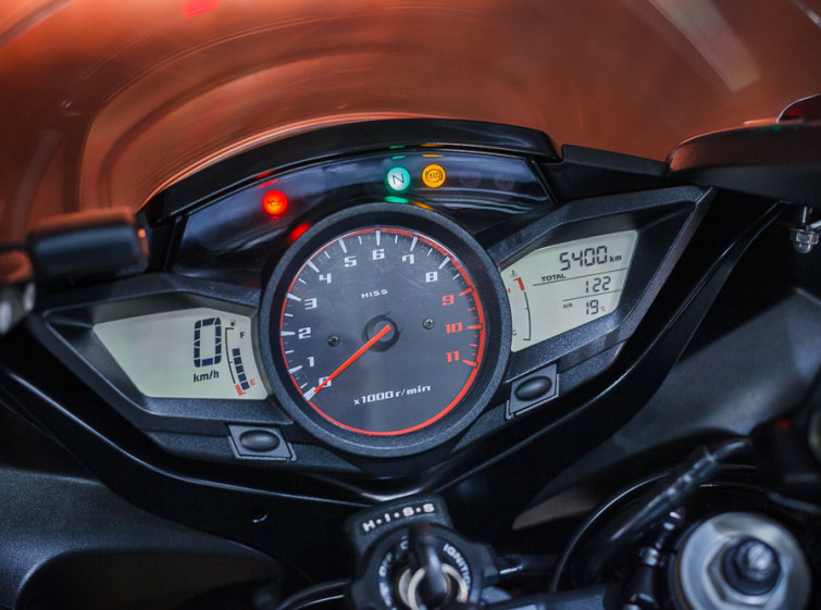 Мотоцикл Honda VFR1200FD ABS Автомат с пробегом 5400 км