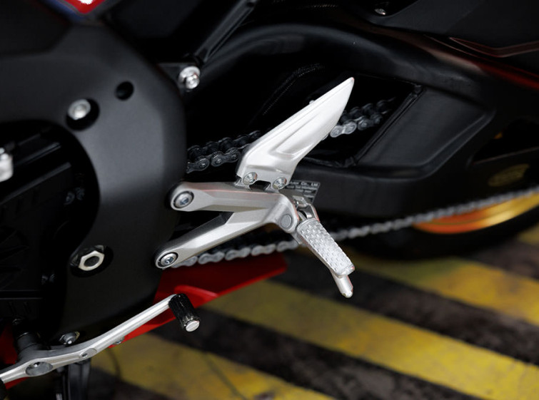 Мотоцикл Honda CBR1000RR-R Fireblade SP с пробегом 1120 км