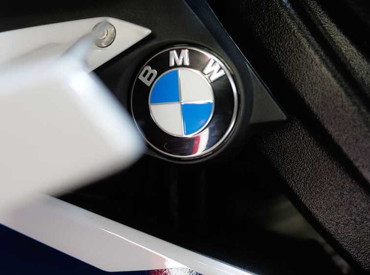 Мотоцикл BMW M1000R с пробегом 975 км