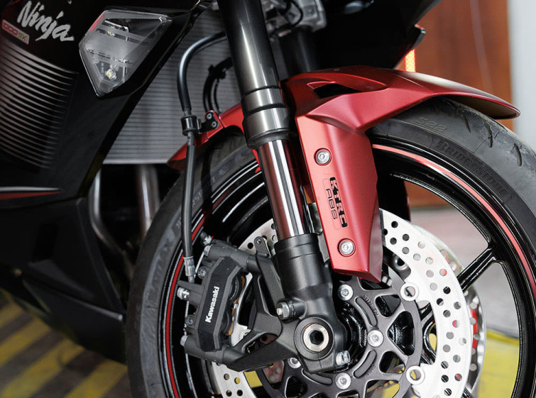 Мотоцикл Kawasaki Ninja 1000 с пробегом 1522 км