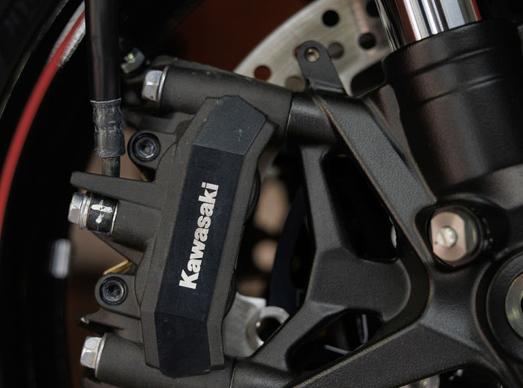 Мотоцикл Kawasaki Ninja 1000 с пробегом 1522 км