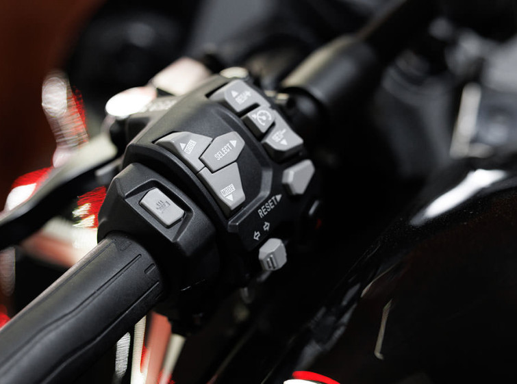 Мотоцикл Kawasaki Ninja 1000 с пробегом 1522 км