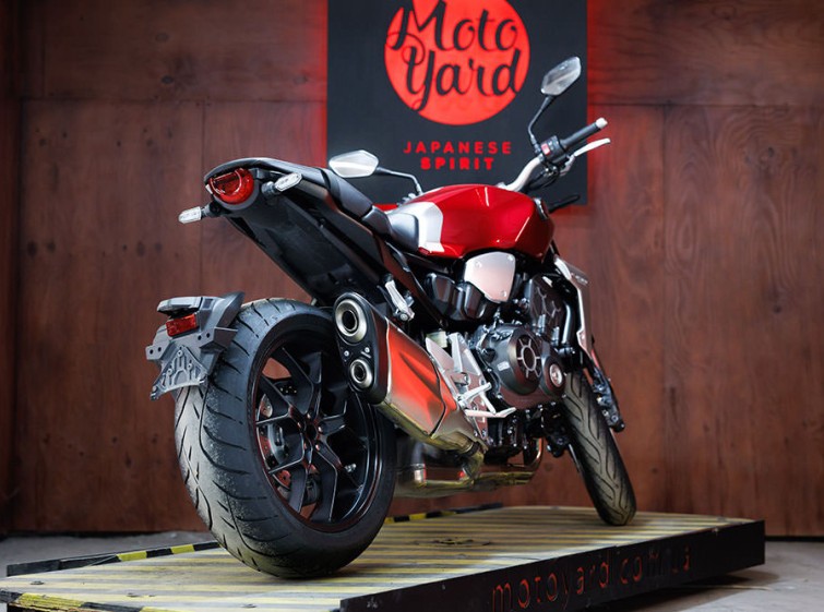 Мотоцикл Honda CB1000R з пробігом 13936 км