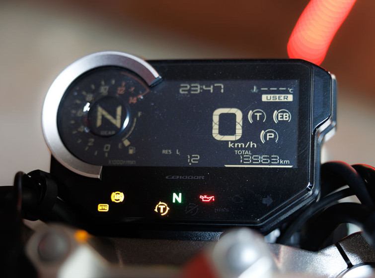 Мотоцикл Honda CB1000R з пробігом 13936 км