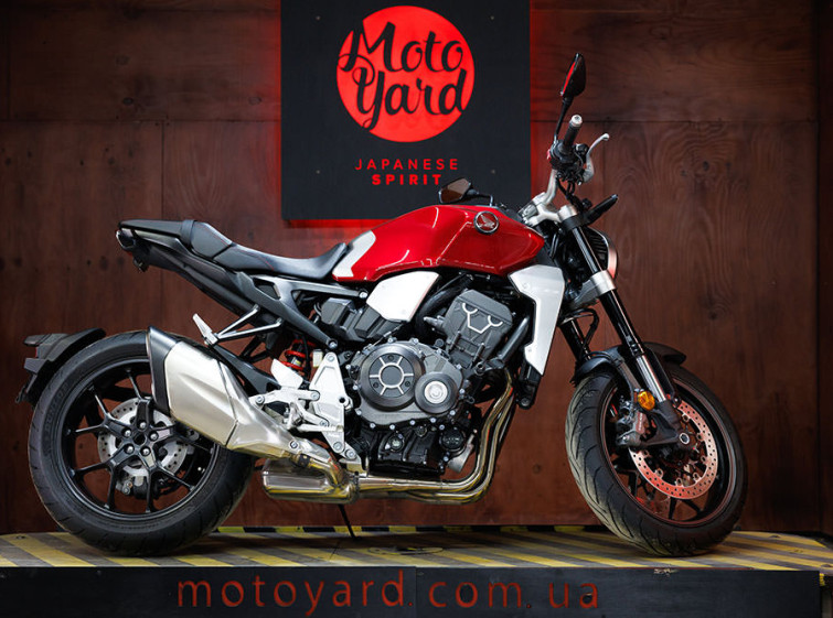 Мотоцикл Honda CB1000R з пробігом 13936 км