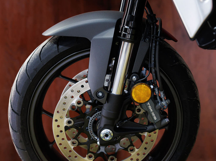 Мотоцикл Honda CB1000R з пробігом 13936 км