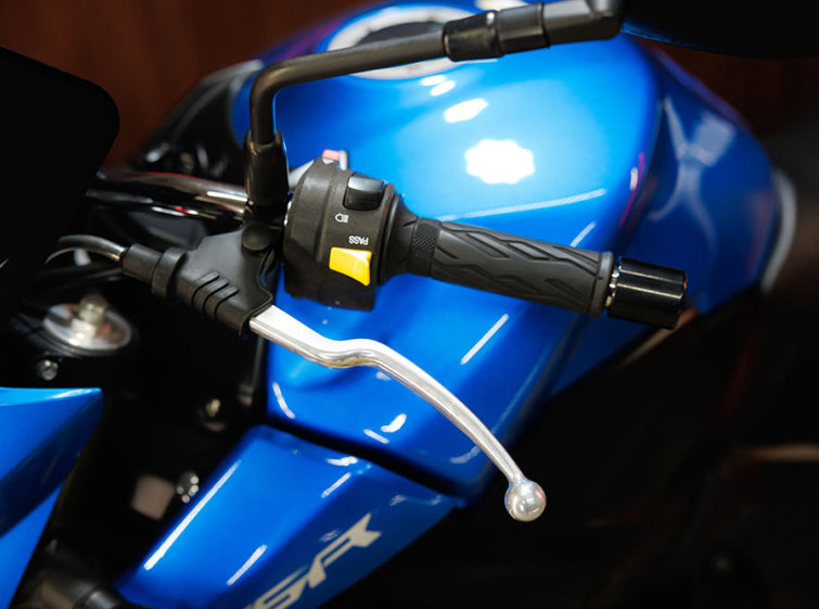 Мотоцикл Suzuki GSR 750 ABS с пробегом 7344 км