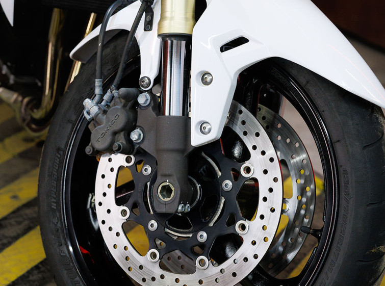 Мотоцикл Suzuki GSR 750 ABS с пробегом 7344 км