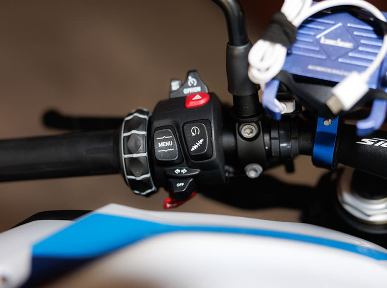 Мотоцикл BMW S1000R с пробегом 4246 км