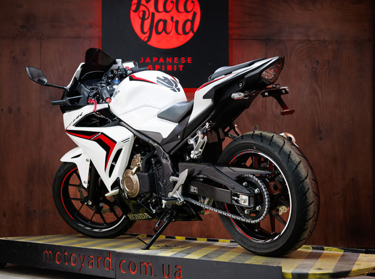 Мотоцикл Honda CBR400R з пробігом 10797 км