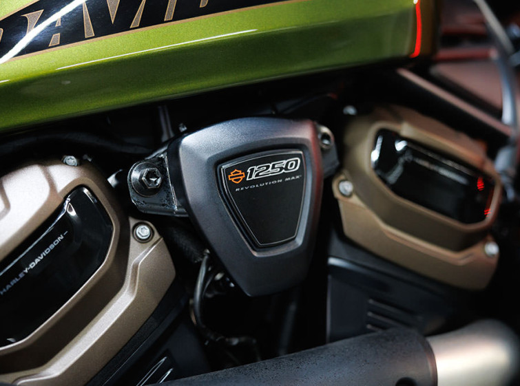 Мотоцикл Harley-Davidson Sportster S з пробігом 9336 км