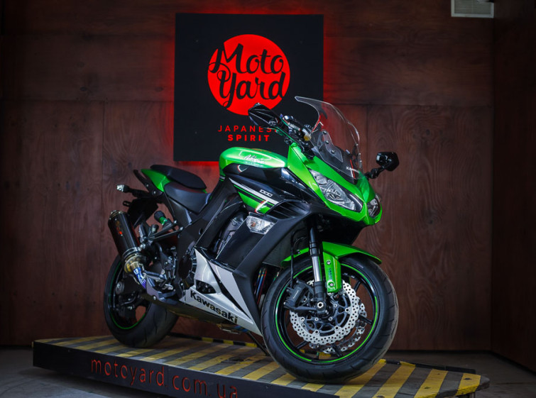 Мотоцикл Kawasaki Ninja Z1000SX TRACTION ABS с пробегом 14307 км