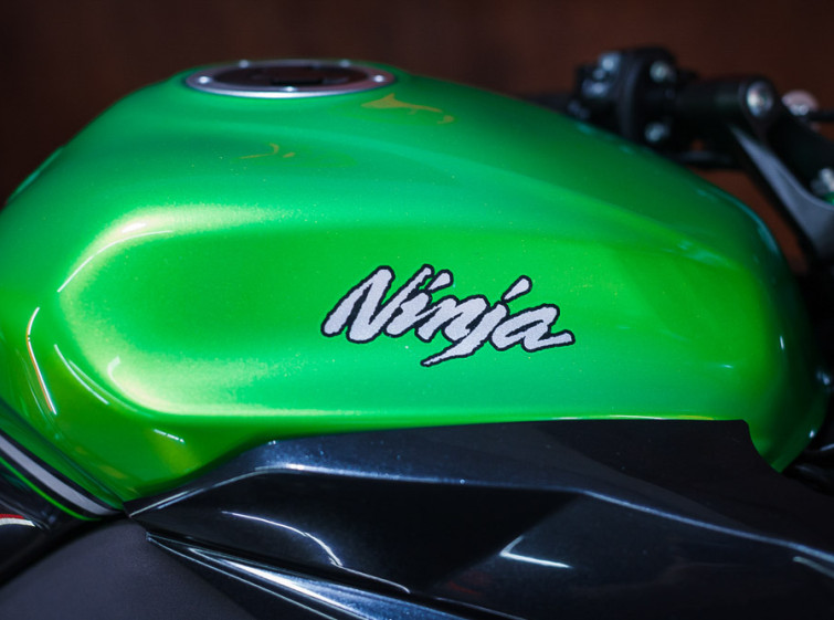 Мотоцикл Kawasaki Ninja Z1000SX TRACTION ABS с пробегом 14307 км