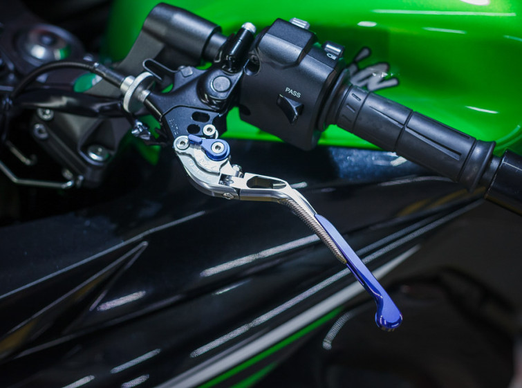 Мотоцикл Kawasaki Ninja Z1000SX TRACTION ABS с пробегом 14307 км