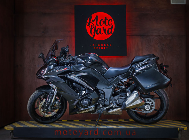 Мотоцикл Kawasaki Ninja Z1000SX TRACTION ABS з пробігом 34300 км