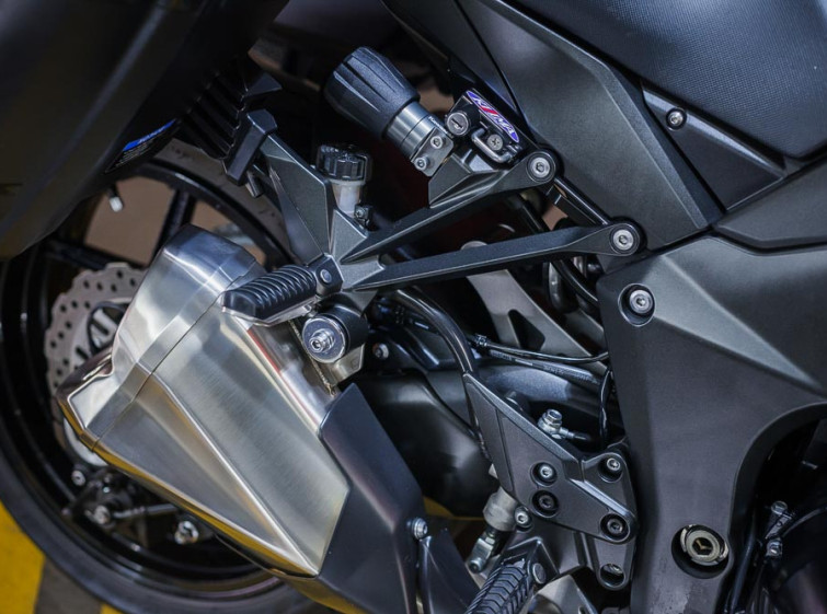 Мотоцикл Kawasaki Ninja Z1000SX TRACTION ABS з пробігом 34300 км