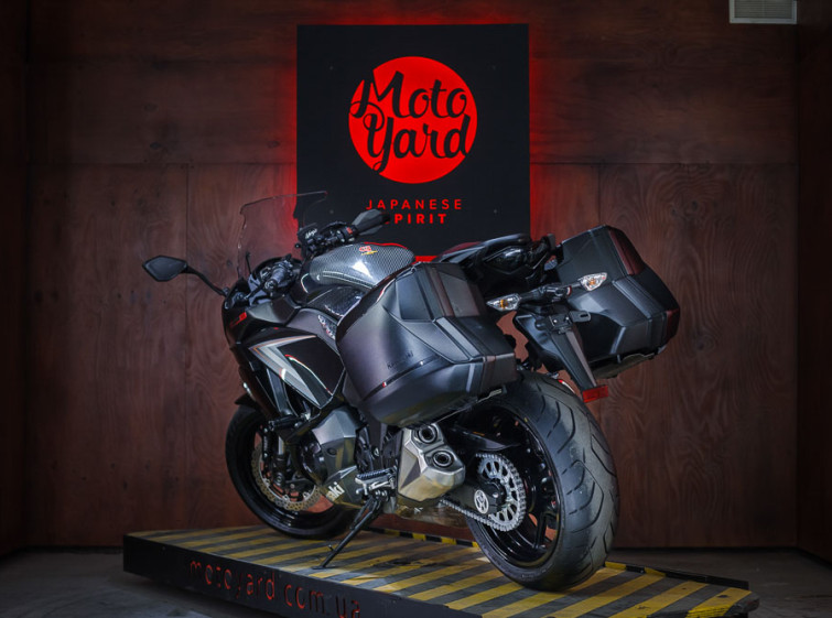 Мотоцикл Kawasaki Ninja Z1000SX TRACTION ABS з пробігом 34300 км