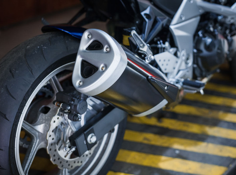 Мотоцикл Kawasaki Z750 з пробігом 5261 км