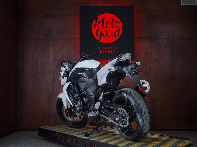 Мотоцикл Kawasaki Z750 з пробігом 9747 км