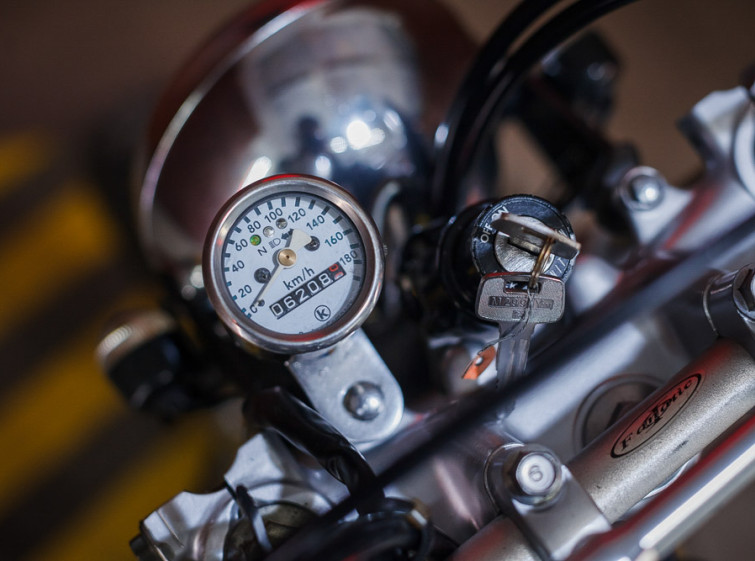 Мотоцикл Yamaha TW200 с пробегом 6208 км