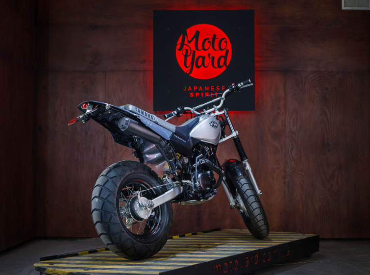 Мотоцикл Yamaha TW200 с пробегом 6208 км