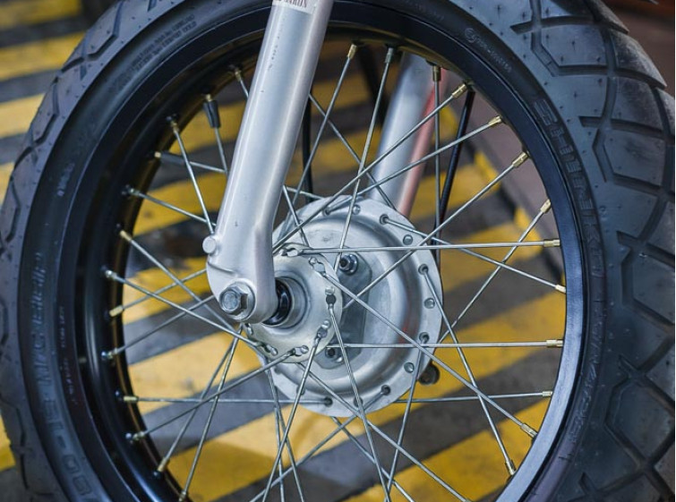 Мотоцикл Yamaha TW200 с пробегом 6208 км