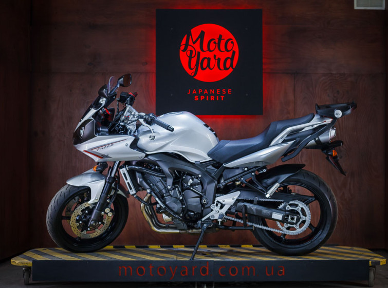 Мотоцикл Yamaha FZ6 FAZER с пробегом 31627 км