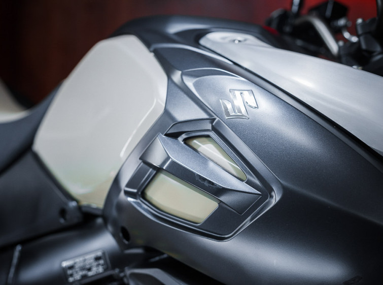 Мотоцикл Suzuki V-Strom DL1000 Traction ABS с пробегом 18316 км