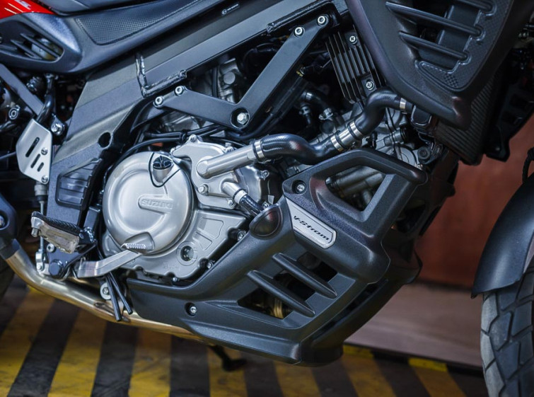 Мотоцикл Suzuki V-Strom DL650 XT ABS с пробегом 18924 км