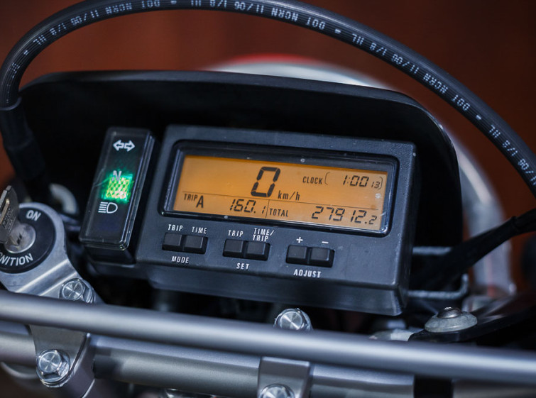 Мотоцикл Suzuki DJEBEL 250 с пробегом 27912 км