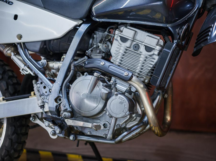 Мотоцикл Suzuki DJEBEL 250 с пробегом 27912 км