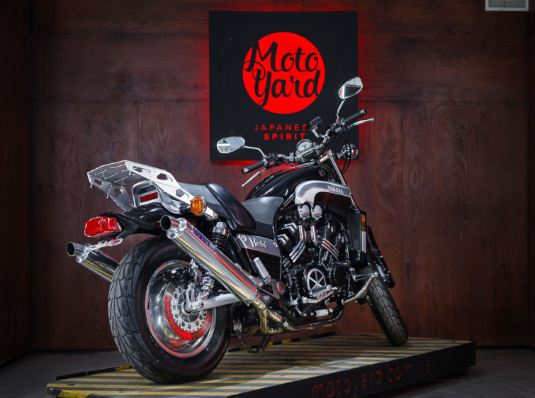 Мотоцикл Yamaha V-MAX 1200 с пробегом 15177 км